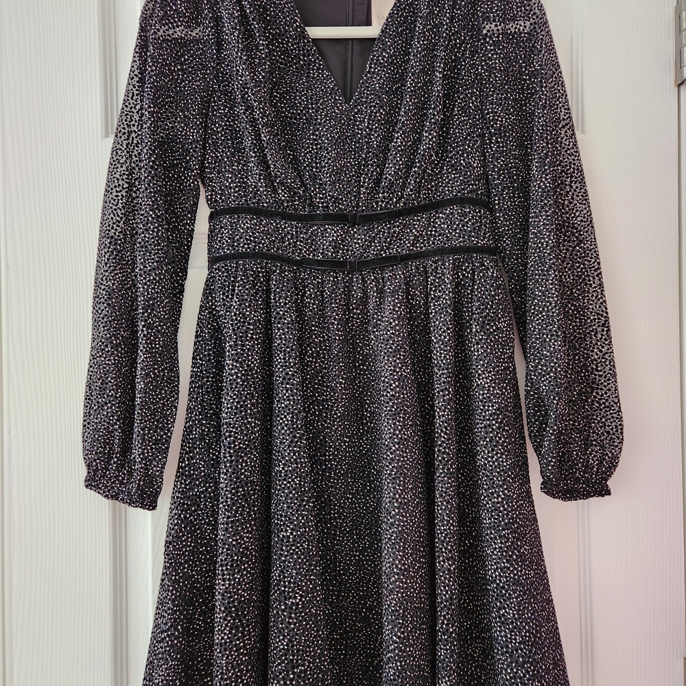 Gal Meets Glam Holiday Black and White Dress *CLOSET IS BUY 1 GET 1 50% OFF*